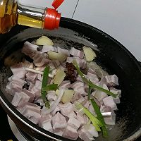 土豆红烧肉（百吃不腻）的做法图解1/